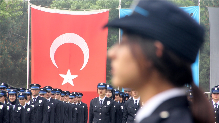 Polis meslek yüksekokullarına 2 bin 500 polis memuru adayı alınacak