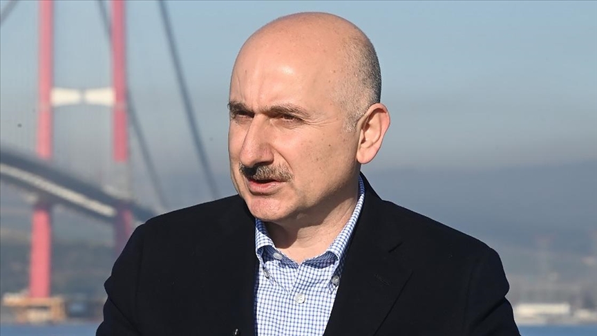 Bakan Karaismailoğlu: 1915 Çanakkale Köprüsü dünyanın en yüksek kulelerine sahip asma köprüsü olarak da tarihe geçmiştir